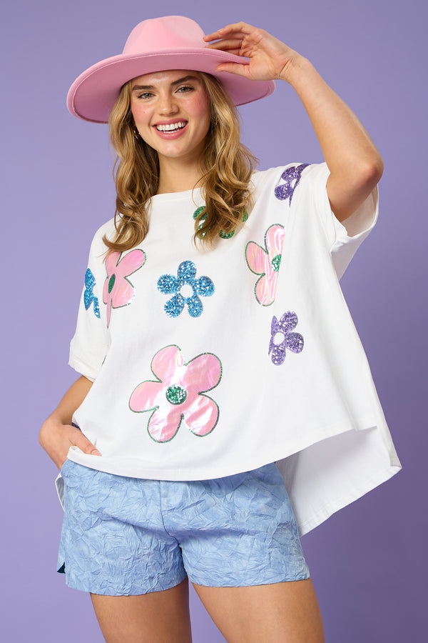Fantastic Fawn Loose Fit Daisy Flowers Top White