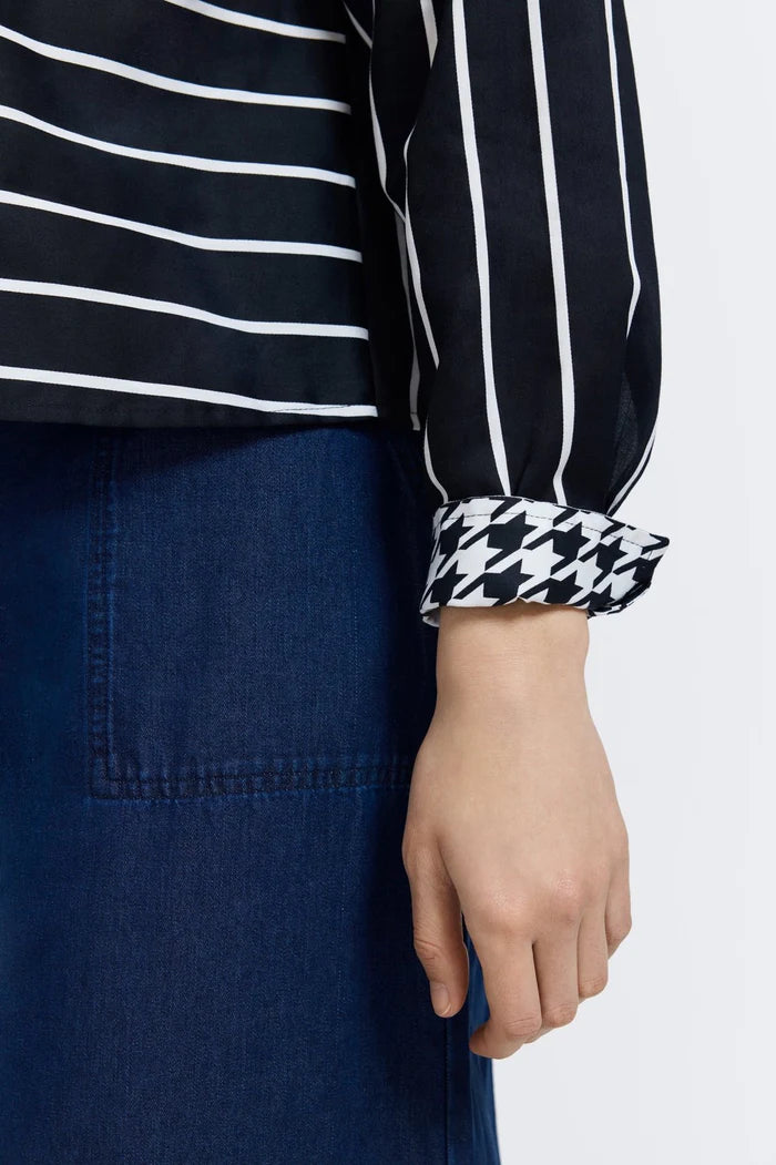 Foxcroft Marina Stripe & Houndstooth Long Sleeve Short Shirt | Black & White