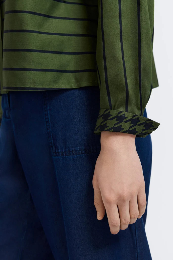 Foxcroft Marina Stripe & Houndstooth Long Sleeve Short Shirt | Basil & Black