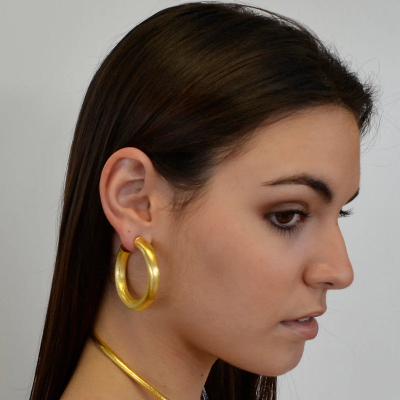 Betty Carré Chambord Earring Gold