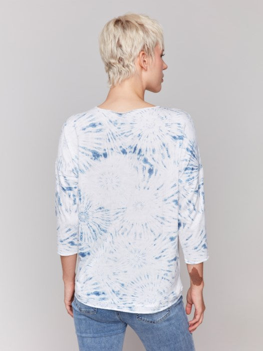 Charlie B Printed V-Neck Knit Top | Denim