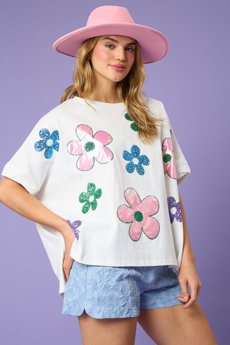 Fantastic Fawn Loose Fit Daisy Flowers Top White