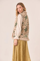 NKN nekane Fantasy Sheepskin Vest | Ivory