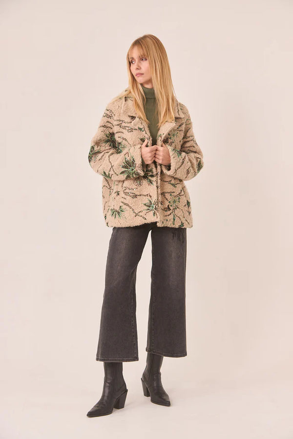 NKN nekane Short Fancy Sheepskin Coat | Ivory