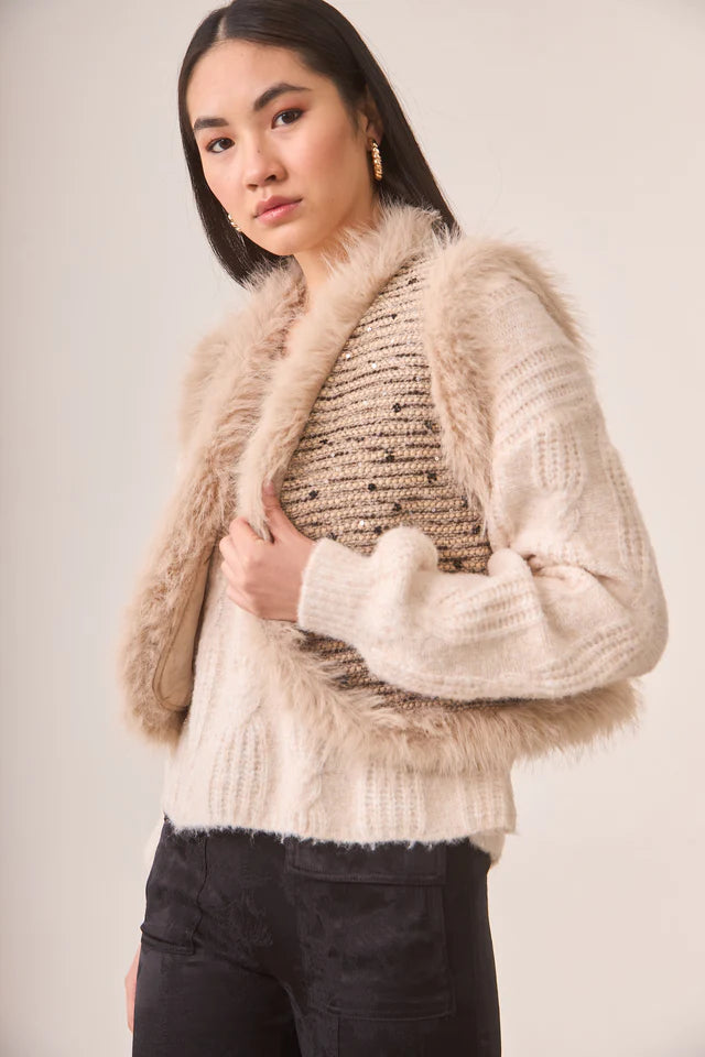 NKN nekane Fancy Fur Tweed Vest | Beige