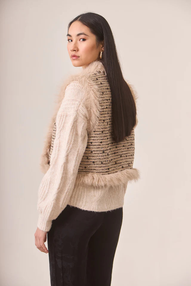 NKN nekane Fancy Fur Tweed Vest | Beige