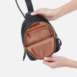 HOBO Fern Sling | Black