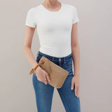 HOBO Daisy Daze Large Wristlet | Meadow Woven Straw
