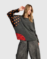 Alebmika Maisie Curve Top | Carbon/Dots