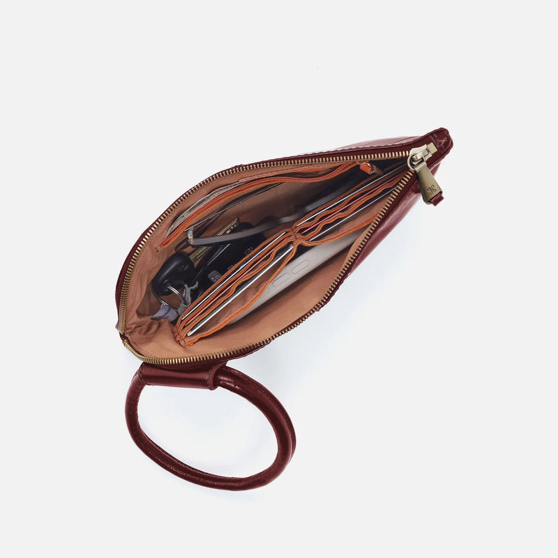 HOBO Sable Wristlet | Saddleberry