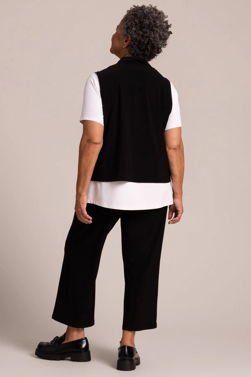 Sympli Cropped Core Vest | Black
