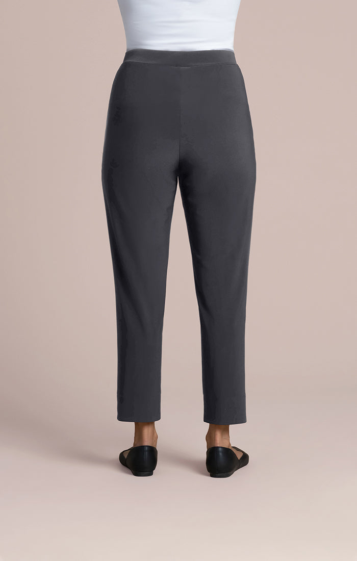 Sympli Hepburn Ankle Pant | Black Pearl