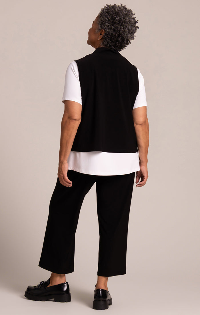 Sympli Cropped Core Vest | Black